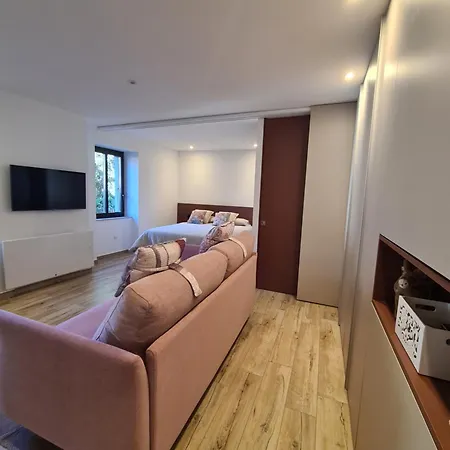 Apartment Centre De *